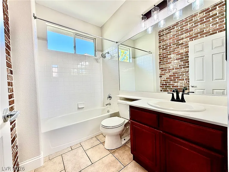 3347 Chesterbrook Ct — Photo 5
