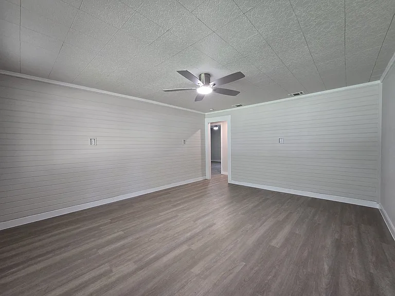 299 Francis St — Photo 20