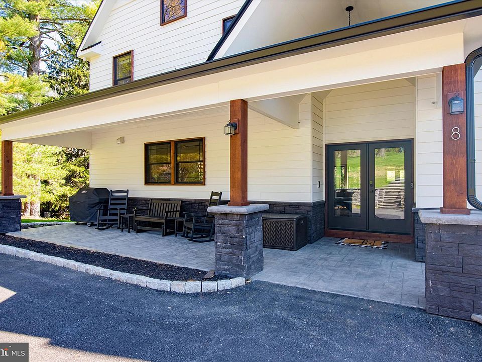 8 Chipmunk Ln, Media, PA 19063 Zillow