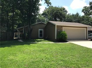 37 Blue Fox Rd, Spring, TX 77380