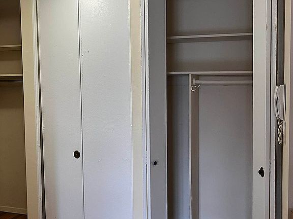 3rd image of 34 Academy Pl #6H