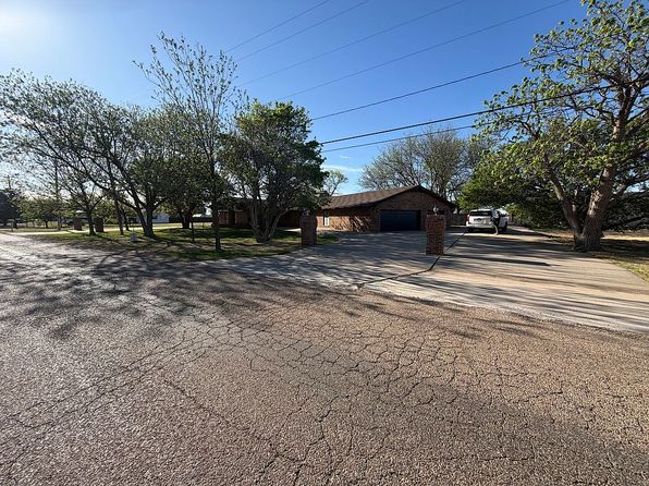 3805 Mack Rd