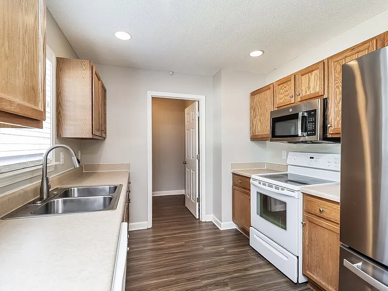 105 Birch Ct — Photo 8