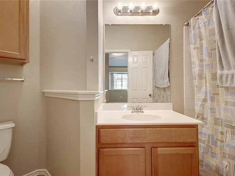 1310 W Parmer Ln #24B — Photo 15