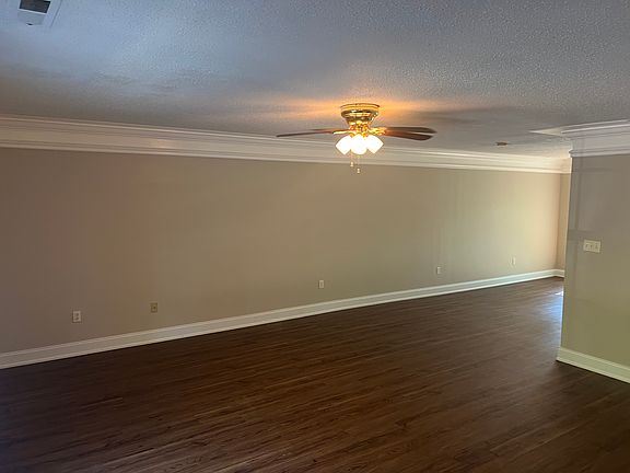 5th image of 340 Fountain Way APT 3