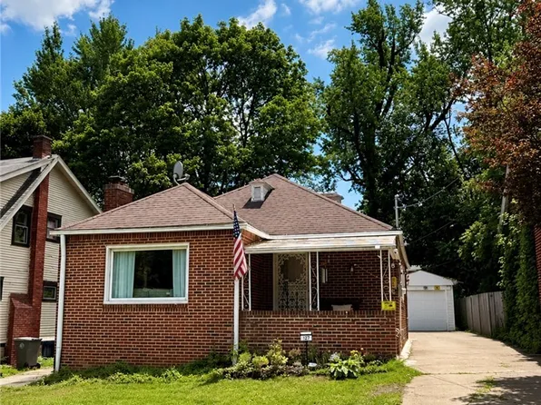 127 Roslyn Dr, Youngstown, OH 44505