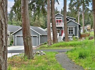 225 Bowery Loop, Langley, WA 98260