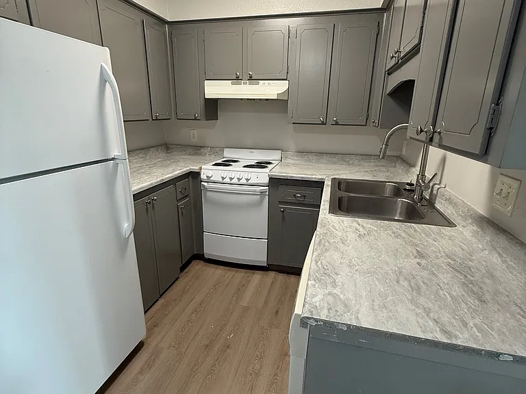 6301 C St. Apartments — Photo 15