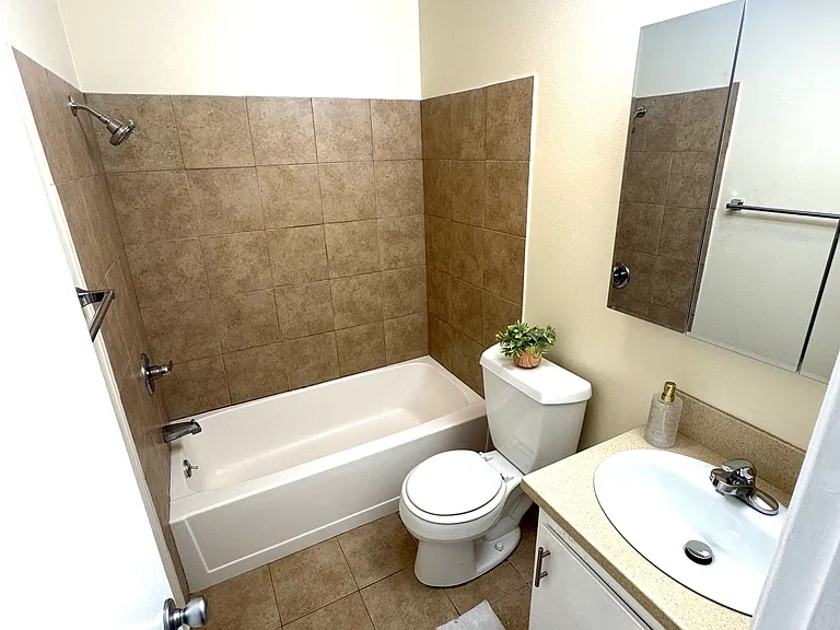 8231 Ellis Ave — Photo 16