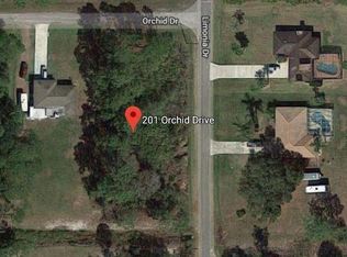 201 Orchid Dr, Lake Wales, FL 33855
