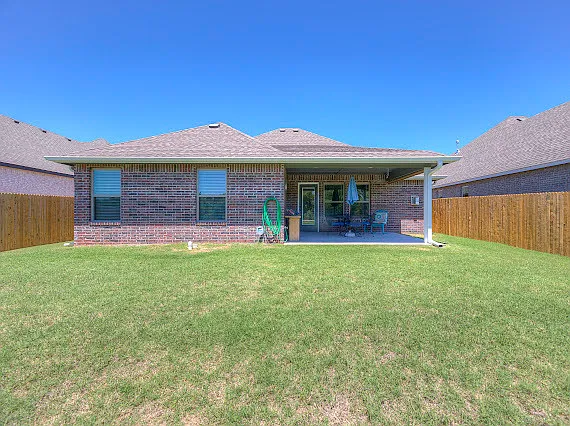 2705 W Madison St — Photo 11