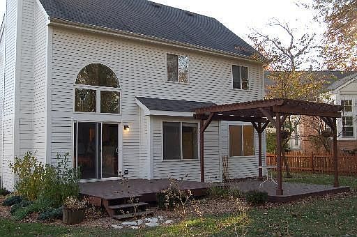 3rd image of 1367 London Ct