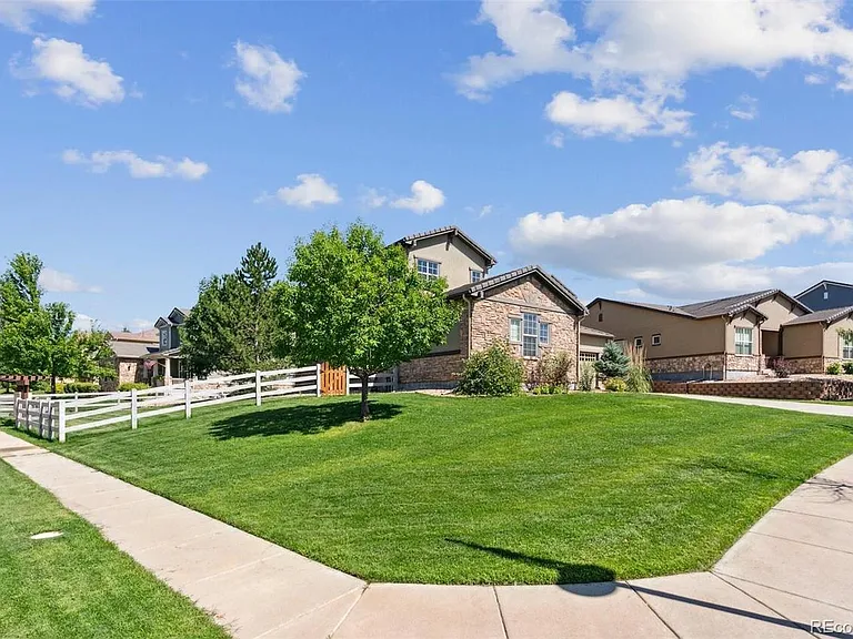 16639 Dyer Way — Photo 31