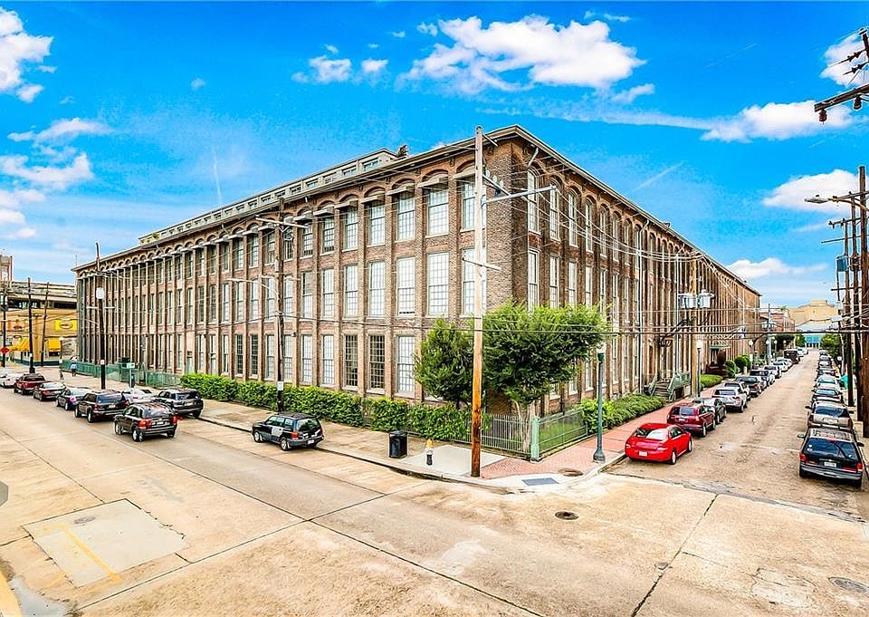 1st image of 920 Poeyfarre St APT 309