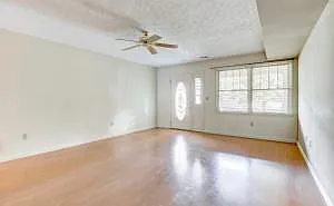 27 W Spring St — Photo 11
