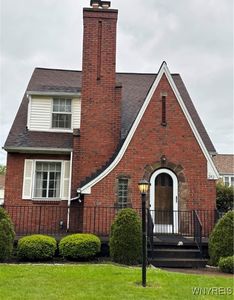 292 McKinley Pkwy, Buffalo, NY, 14220