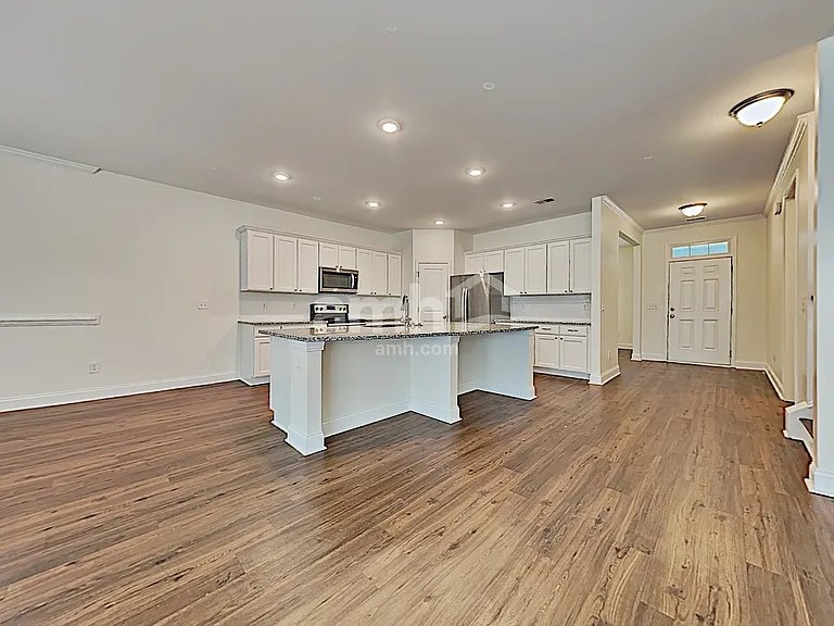 109 Cooper Dr — Photo 6