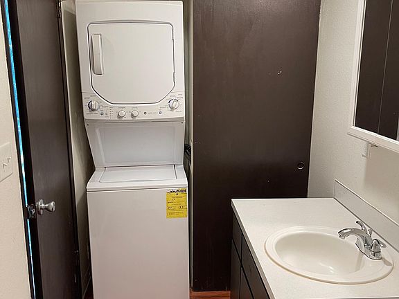 4th image of 6915 150th St SW #10