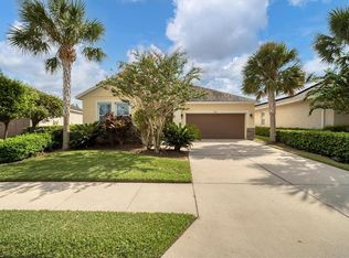906 Molly Cir, Sarasota, FL 34232