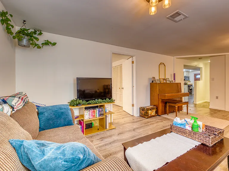 4851 W Colorado Ave — Photo 12