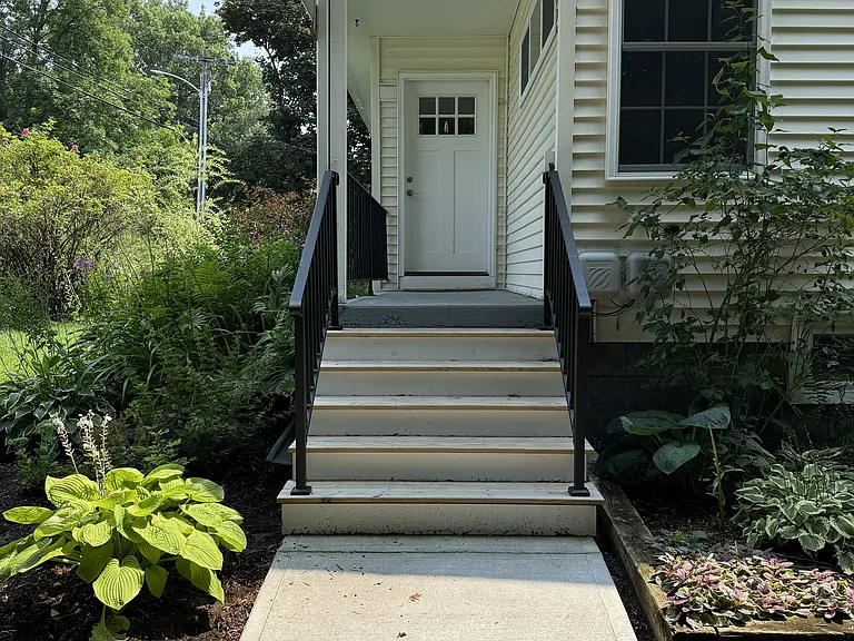 72 Juniper Rdg #A — Photo 53