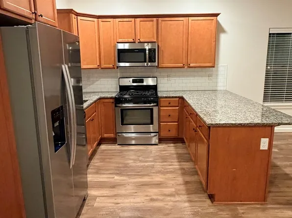 450 SW 3rd Ave, Canby, OR 97013