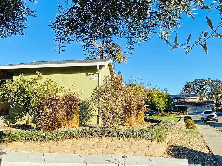 1522 Merritt Ln #A — Photo 18