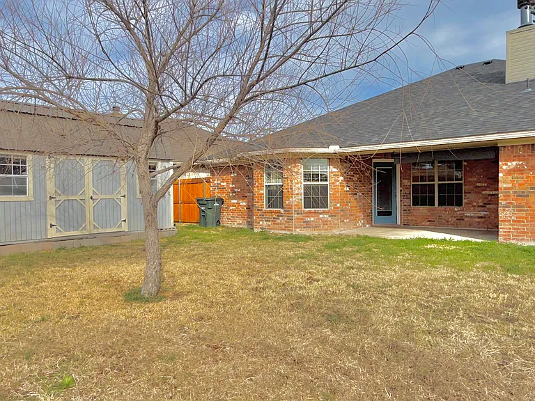 2107 Gail Dr — Photo 29