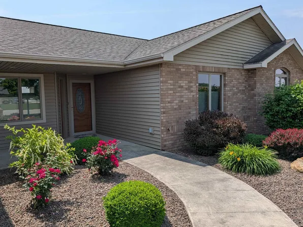 1260 Carrington Way, Berne, IN 46711