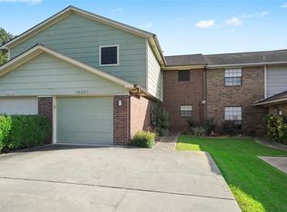 13221 Bluff View Dr, Willis, TX 77318
