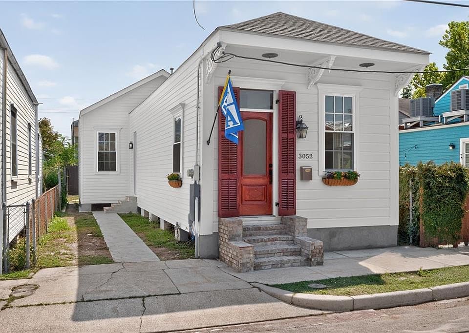 1st image of 3052 Maurepas St