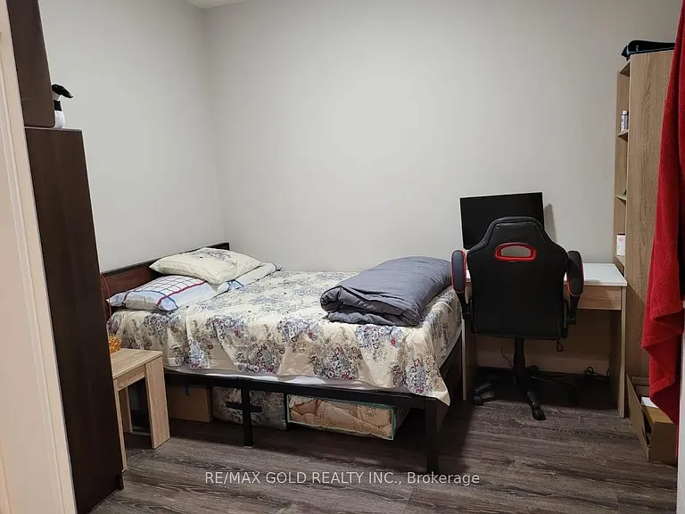 280 Lester St #623 — Photo 13