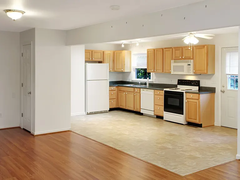 4652 Three Notch D Rd — Photo 3