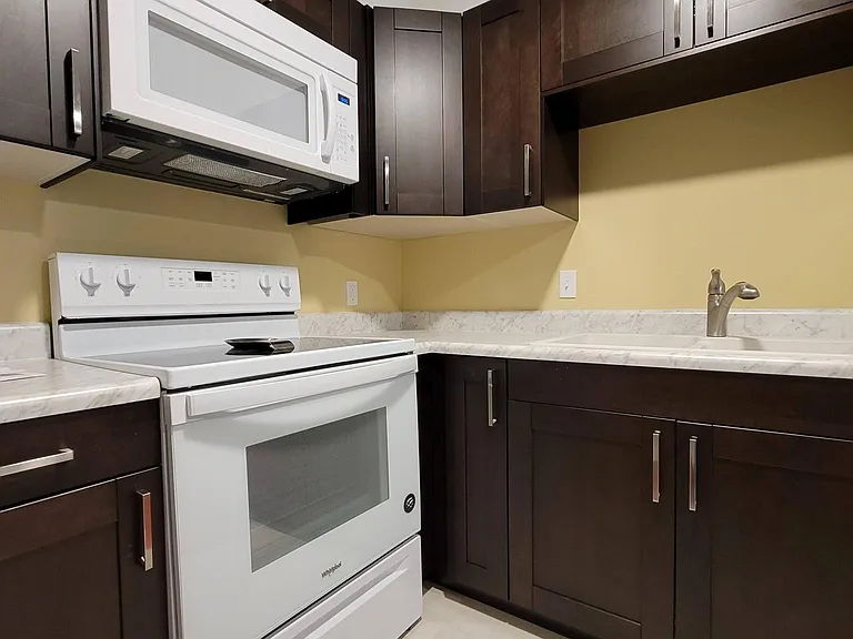 3306 Briar Oak St — Photo 6