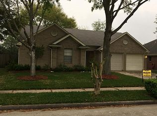 4627 Ireland Ln, Pasadena, TX 77505