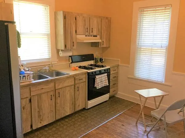 Kitchen, Apartment #2. Dual fuel stove.