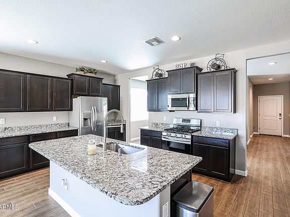 5th image of 30488 W INDIANOLA Avenue