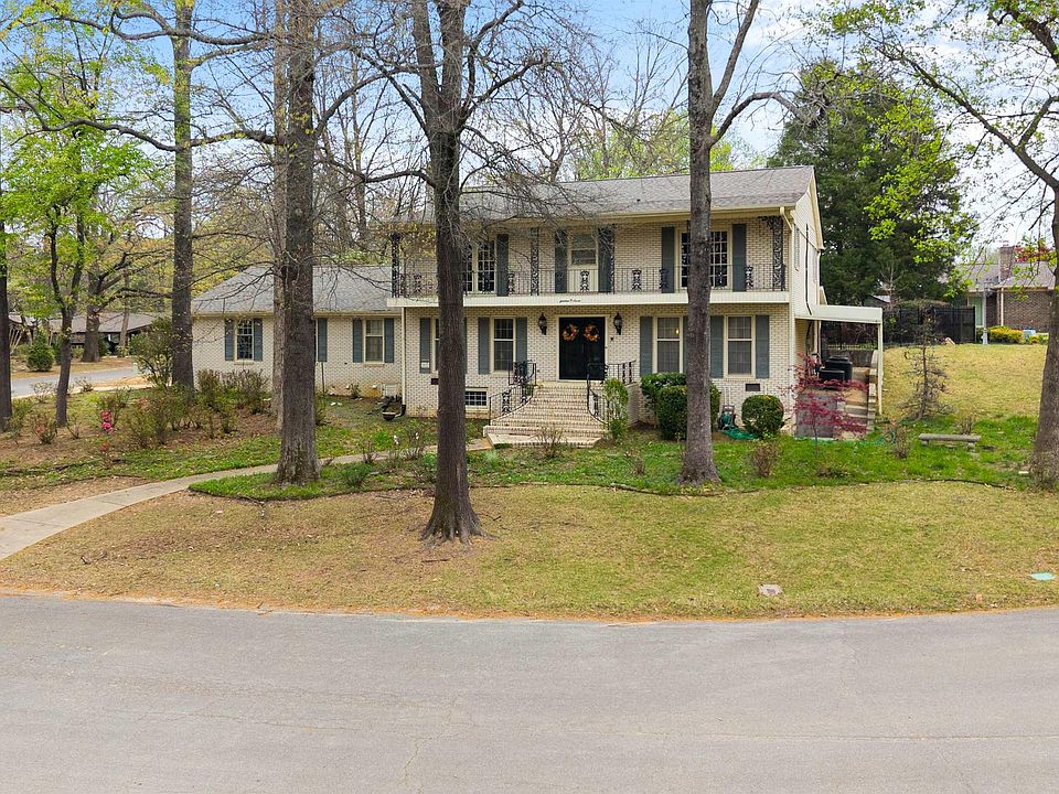 1st image of 1407 Redbud Cir