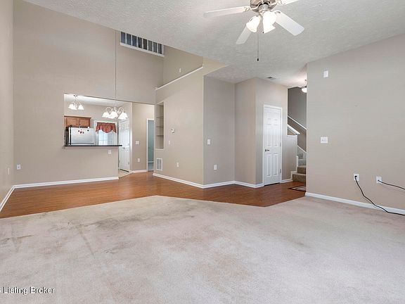 3rd image of 8405 Moss Garden Dr