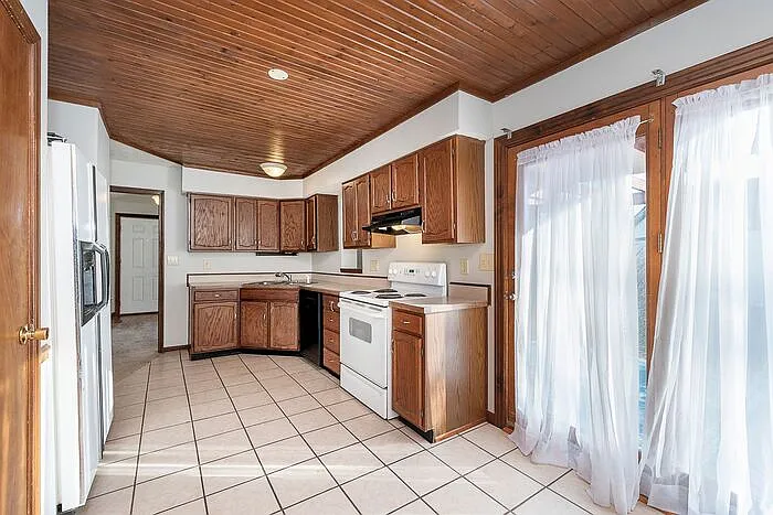 11961 Fairway Circle North Dr — Photo 17
