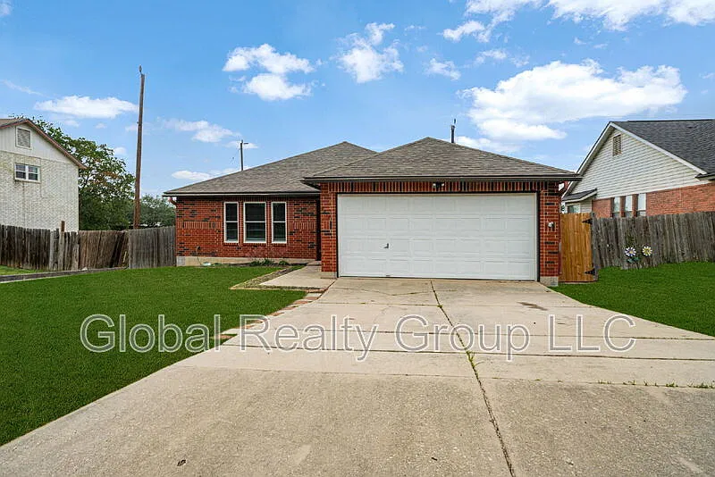6814 Park Hvn