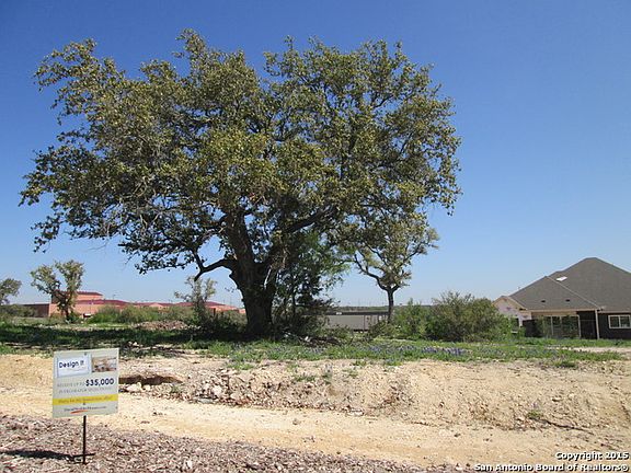 3rd image of 2046 Cullum Park