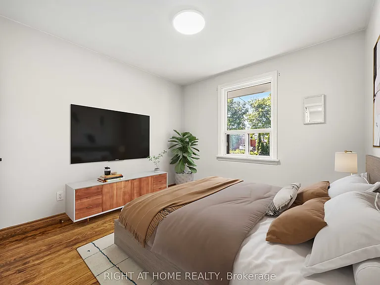 1 Mozart Ave — Photo 15
