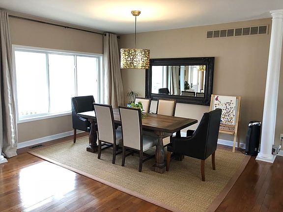 3rd image of 1844 Westbourne Ct