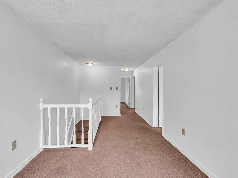 106 N 34th St #B — Photo 12