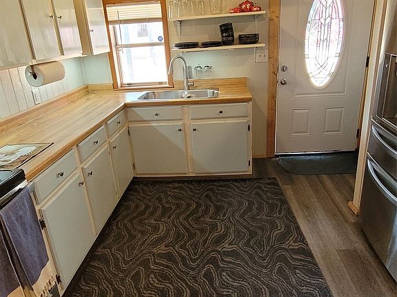 3rd image of 212 Private Road 7721
