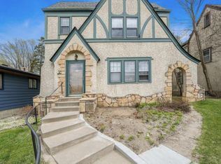 4139 17th Ave S #2, Minneapolis, MN 55407