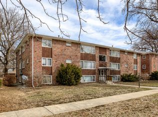 1730 B St APT 3, Lincoln, NE 68502