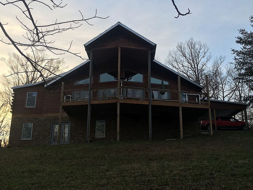 2nd image of 175 Chaps Hill Rd