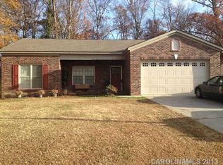 431 Stonehaven Ct SW, Concord, NC 28027
